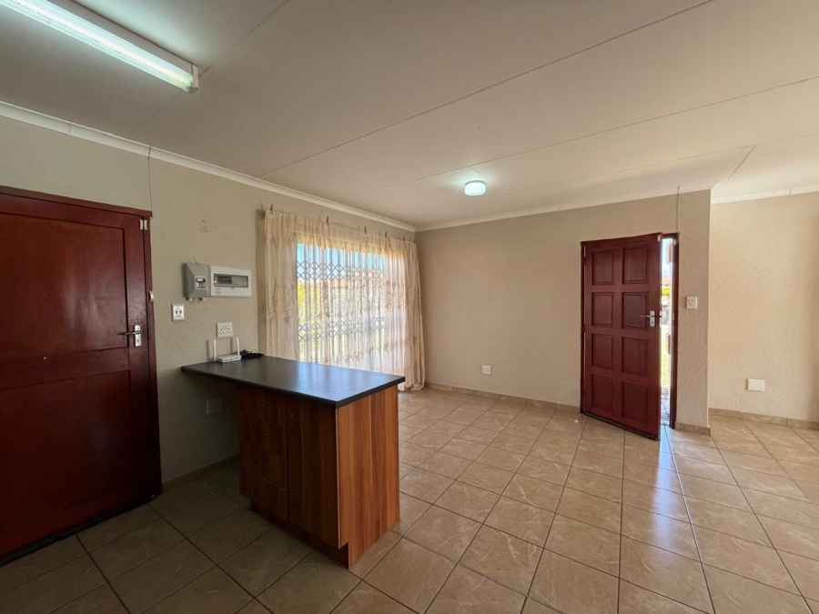 To Let 3 Bedroom Property for Rent in Waterkloof Hill Estate North West